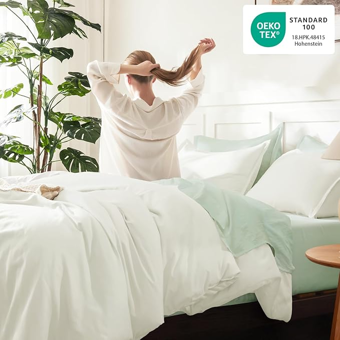 Litanika Ivory Comforter Set Full Size, 3 Pieces Lightweight Solid Bedding Comforter Set, All Season Fluffy Bed Set (79x90In Comforter & 2 Pillowcases)