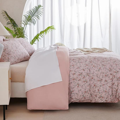Floral Comforter Set King 3 Pieces Soft Chic Crinkle Gauze Fabric Garden Style Pink Flower Print Botanical Comforter for All Seasons Luxury Warmth Comfy Breathable with 2 Pillowcases