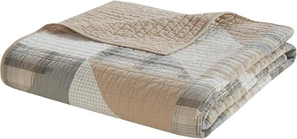 Woolrich Olsen Reversible Quilt Set - Cottage Styling Reversed to Solid Color, All Season Lightweight Coverlet, Cozy Bedding Layer, Matching Shams, Oversized Full/Queen, Geometric Plaid Tan 3 Piece