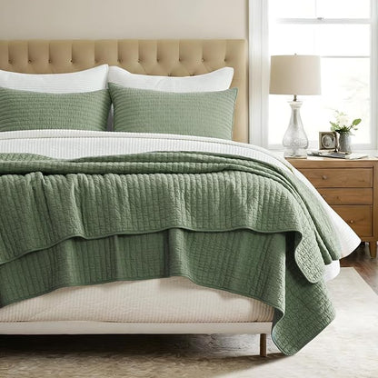EVERGRACE Cross Stitch Pre-Washed Cotton Quilt Bedding Set Queen Size, Oversized 3 Pieces Lightweight Bedspread Coverlet for All Season, with 2 Matching Shams, Olive Green, 92"x96"