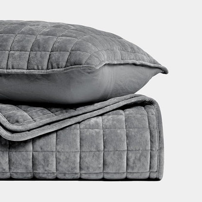 RECYCO Luxury Velvet Quilt Set King Size Bedding Sets, Ultra Soft Velvet Comforter Set, Lightweight Channel Box Stitch Oversized Bedspread Coverlet for All Season, with 2 Shams, Charcoal Gray