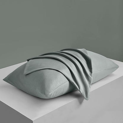 MILVOWOC 2Pcs Brushed Microfiber Standard Pillowcases - 20 x 26 Inch, Dark Grey Pillow Case Set Non Slip Envelope Pillow Cover with Moisture Absorption and Anti-Wrinkle