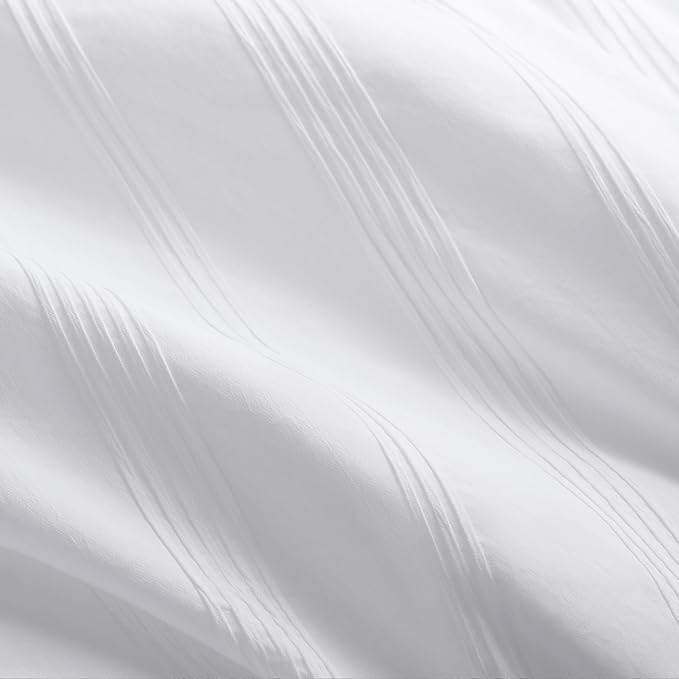 Madison Park Essentials Striped Comforter Set Cal King, 7 Pieces Modern Minimalist Jacquard Bedding Set for All Season, Bed in A Bag with Sheet Set and Soft Brushed Reverse, Lightweight White