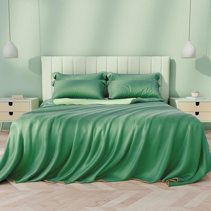 Sheal Cooling Comforter Queen Size 80'' x 90'', Q-Max Rating of >0.4, Double-Sided Cool Tech Comforter & Colors, All-Season Lightweight Blanket to Quickly Cool Down, Watermelon Green