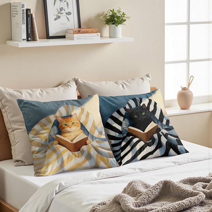 Funny Cat Reader Book Throw Pillow Cover 18 x 18 Set of 2, Gifts for Book Lovers, Reading Nook Corner Decor, Preppy Floral Black Orange Tabby Tuxedo Cats Bookish Pillowcase（01）