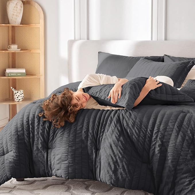 MUXHOMO 5 Pieces Twin XL Comforter Set, Seersucker Bed in a Bag Twin XL Size, All Season Luxury Bedding Set with Comforter, Flat Sheet, Fitted Sheet, Pillowcase & Sham, Dark Grey