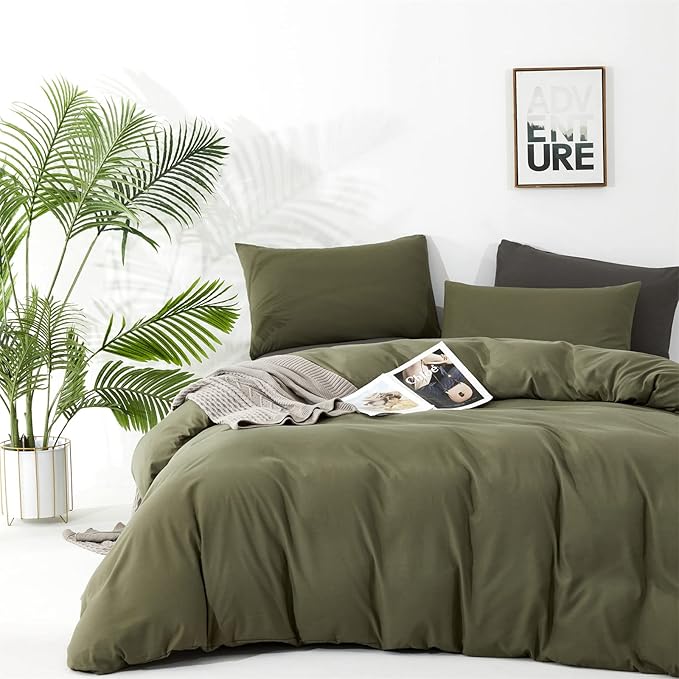 CLOTHKNOW Olive Green Queen Comforter Set Green Bedding Comforter Sets Soft Dark Green Comforter with 2 x Pillow Cases