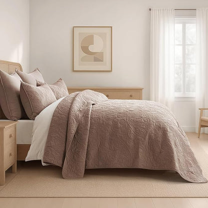 EVERGRACE 100% Cotton Paisley Quilt Set, King Size 3 Piece Set – Prewashed Lightweight Bedspread with 2 Shams, Soft Matelasse Coverlet for All-Season, Dusty Brick (Red Undertones)
