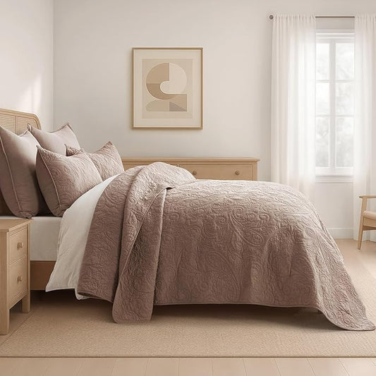 EVERGRACE 100% Cotton Paisley Quilt Set, King Size 3 Piece Set – Prewashed Lightweight Bedspread with 2 Shams, Soft Matelasse Coverlet for All-Season, Dusty Brick (Red Undertones)