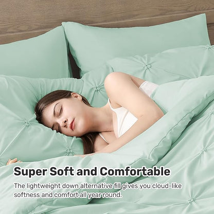 UNIKOME King Size Comforter Set Sage Green - Ultra Soft Boho Pintuck Down Alternative Bedding Set for All Seasons, 3 Pieces Lightweight Warm Pinch Pleat Bed Set with Comforter, 2 Pillowcases