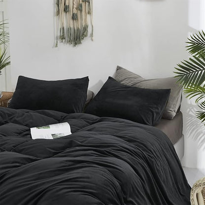 CLOTHKNOW Black King Size Comforter Set Velvet Bedding Comforter Sets Soft Comforter Cozy Black Comforter with 2 x Pillowcases