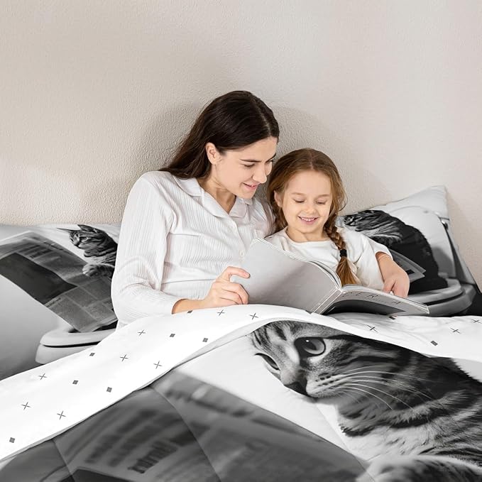 Erosebridal Cat Quilt Insert Queen Size Kawaii Kitten Bedding Set for Kids Boys Girls Newspaper Reading Cute 3D Black Grey White Comforter Warm Soft Comforter Set