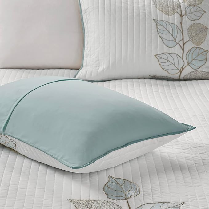 Madison Park Caelie Quilt Modern Classic Design All Season, Breathable Coverlet Lightweight Bedding Set, Matching Shams, Decorative Pillow, King/Cal King(104"x94"), Leaf Blue 6 Piece