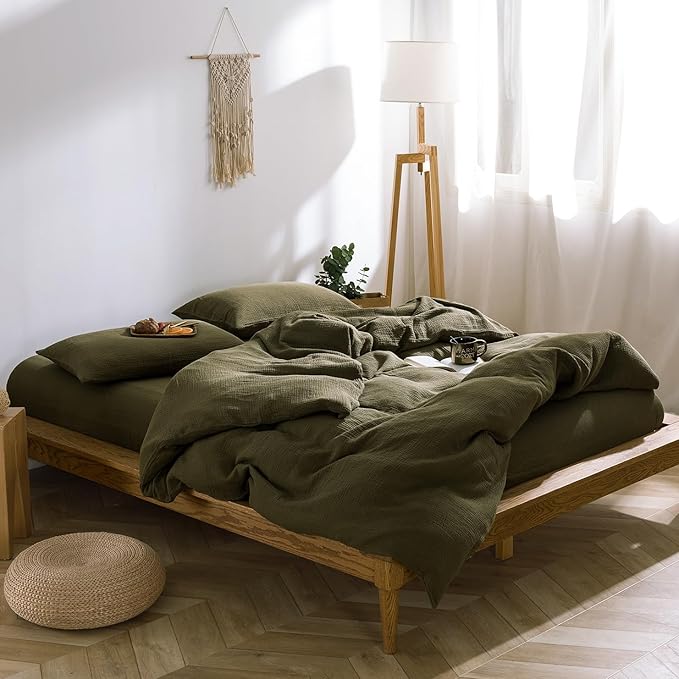 VM VOUGEMARKET 100% Cotton Muslin Duvet Cover King Size 3-Layer Guaze Textured Bedding Set,Ultra Soft Breathable Textured Linen Like Comforter Cover with Zipper&Ties-Olive Green