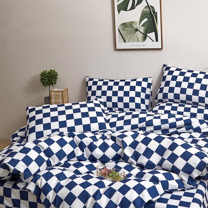 CLOTHKNOW Blue White Plaid Queen Comforter Set Grid Bedding Comforter Sets Checkerboard Comforter Royal Blue White Comforter with 2 x Pillow Cases