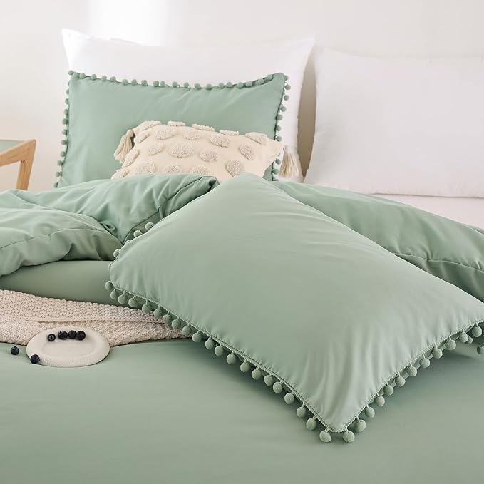 YIRDDEO Twin Comforter Set - Comforter Twin Size Bed with Ball Pom Fringe, Soft Bedding Set for All Seasons - 2 Pieces, 1 Comforter (66"x90") & 1 Pillow Sham(20"x26"), Sage Green