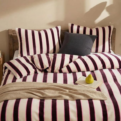 Bedbay Striped Queen Comforter Set Velvety Fleece Comforter Set Modern Style Striped Beding with 2 Pillowcases Lightweight 3 Pcs Boho Bedding Quilt Farmhouse Fluffy Bed Set for All Seasons