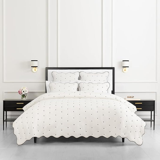kate spade new york Scalloped Edge 2-Piece Twin Quilt Bedding Set, 100% Cotton Reversible Cover, All Season Warmth Bedding, Machine Washable, Marshmallow