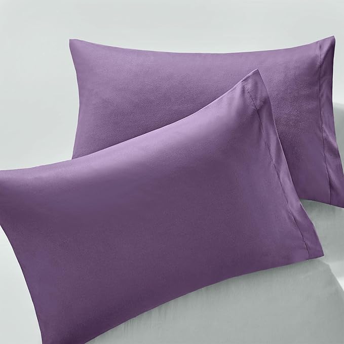 MILVOWOC 2Pcs Brushed Microfiber Standard Pillowcases - 20 x 26 Inch, Purple Pillow Case Set Non Slip Envelope Pillow Cover with Moisture Absorption and Anti-Wrinkle