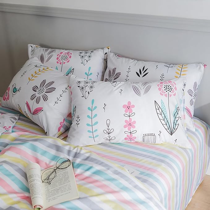 HighBuy Floral Comforter Set Twin XL for College Girl, Aesthetic Flowers Printed Bedding Set Soft Colorful Floral Comforter Set Coquette Cottagecore Bedding Comforter Fluffy with 2 Pillowcases