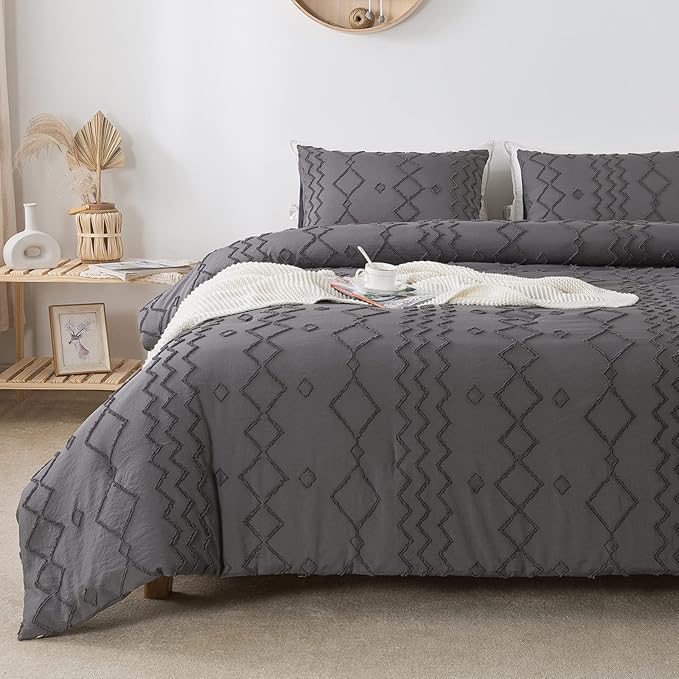 Andency Dark Gray Tufted Comforter Set Queen(90x90Inch), 3 Pieces(1 Tufts Comforter, 2 Pillowcases) Boho Textured Farmhouse Bed, Microfiber Down Alternative Geometric Bedding Set