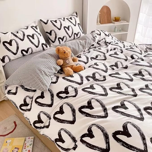 CLOTHKNOW Black White Comforter Set Queen 3Pcs Love Shaped Bedding Comforter Sets Kawaii Queen Comforter Cute Black Comforter with 2 x Pillow Cases