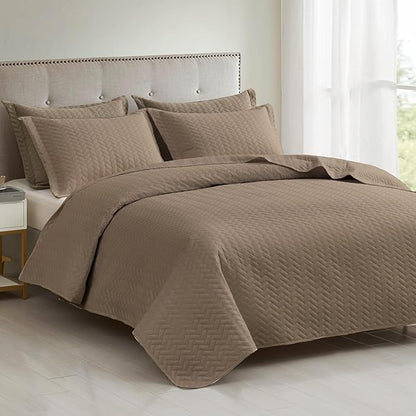 Maple&Stone Quilt Set California King Size, Lightweight Brown Bedspread Ultrasonic Chevron Pattern Light Coverlet for All Season Comforter Bedding Decor - 3 Piece Bed Cover Sets