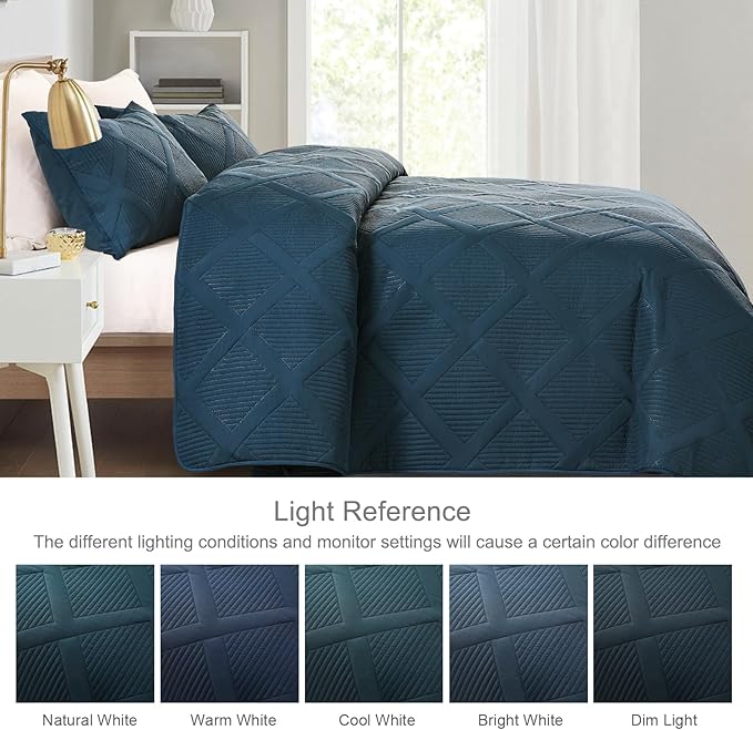 Exclusivo Mezcla King Quilt Set- Navy Blue Quilts Bedding Set with 2 Pillow Shams, Modern King Bedspread with Striped Pattern, Soft Lightweight Bedspreads Coverlets for All Seasons