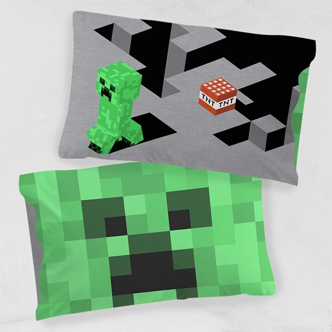 Jay Franco Minecraft Lone Creeper 1 Pack Pillowcase - Double-Sided Super Soft Bedding