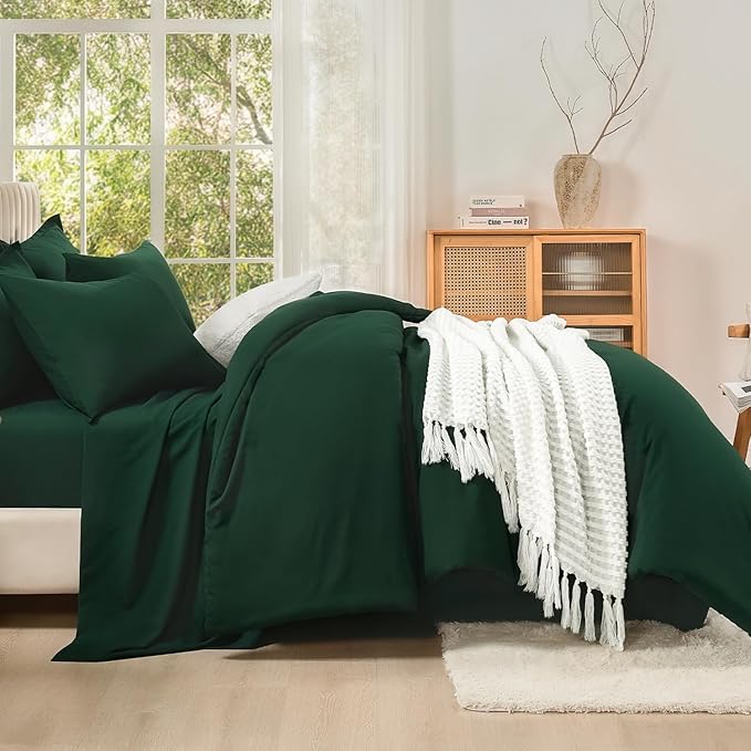 Litanika Super King Comforter Sets Emerald Green - 7 Pieces Bed in a Bag Oversized King Bedding Comforter Sets, Solid Lightweight Bed Set with Comforter, Sheets, Pillowcases & Shams
