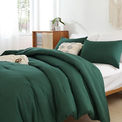 ROSGONIA King Size Comforter Set Emerald Green, 3pcs (1 Boho Dark Forest Comforter & 2 Pillowcases), All Season Blanket Lightweight Bedspreads Quilt