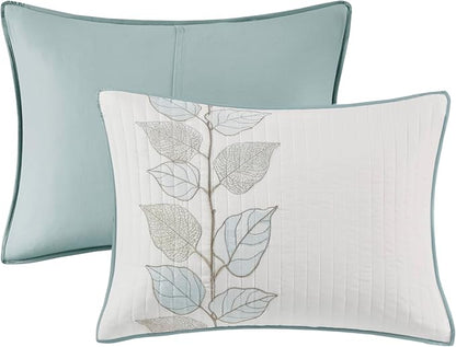 Madison Park Caelie Quilt Modern Classic Design All Season, Breathable Coverlet Lightweight Bedding Set, Matching Shams, Decorative Pillow, King/Cal King(104"x94"), Leaf Blue 6 Piece