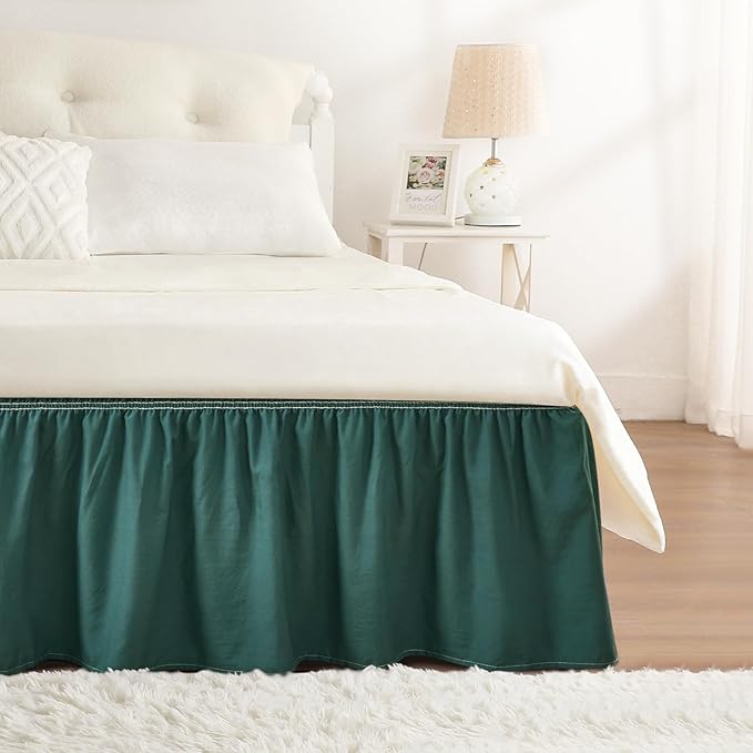 RIMELA Emerald Green Bed Skirt King Size 15 Inch Drop, Wrap Around Elastic Bedskirt, Dust Ruffle for Adjustable Bed Base Machine Washable Easy to Install Bed Skirts,Christmas Bedroom Decor