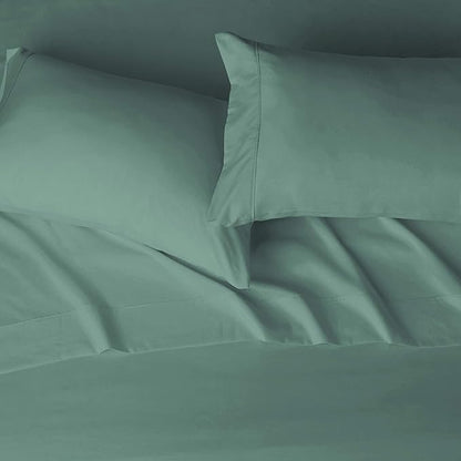 Amazon Basics Lightweight Super Soft, Wrinkle-Free, Breathable Microfiber 4-Piece Bed Sheet Set with 14-Inch Deep Pockets, Full, Emerald Green, Solid