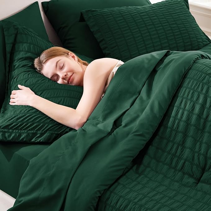 CozyLux King Size Comforter Set Emerald Green Seersucker 7 Pieces Bed in a Bag King Comforter Set with Sheets, Luxury Bedding Sets with Down Alternative Comforter, Sheets, Pillowcases & Shams