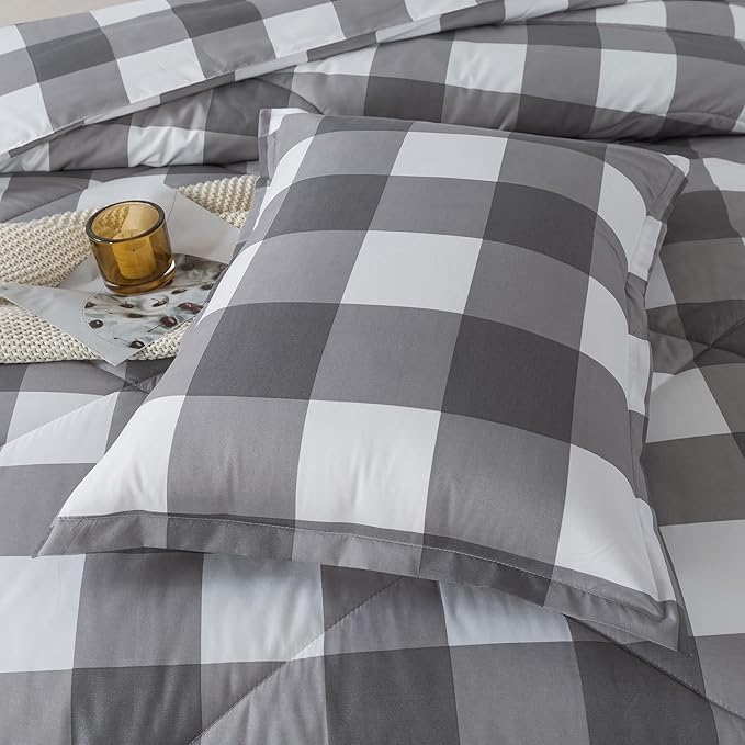 Caressma White Gray Plaid Comforter Set King, Farmhouse Grid Plaid Comforter Bedding Set for All Seasons, Classic Gingham Pattern Print Soft Microfiber 3 Pieces Comforter with Pillowshmas
