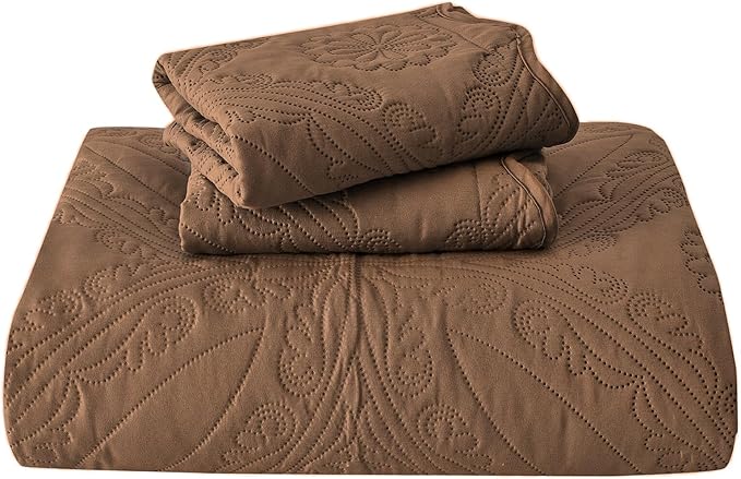Kingnex Oversized King Bedspreads 128x120 for Extra Wide Tall King or Cal King Bed Ultrasonic Quilted Coverlet Set 3 Piece Include 1 Quilt 2 Pillowcases Coffee