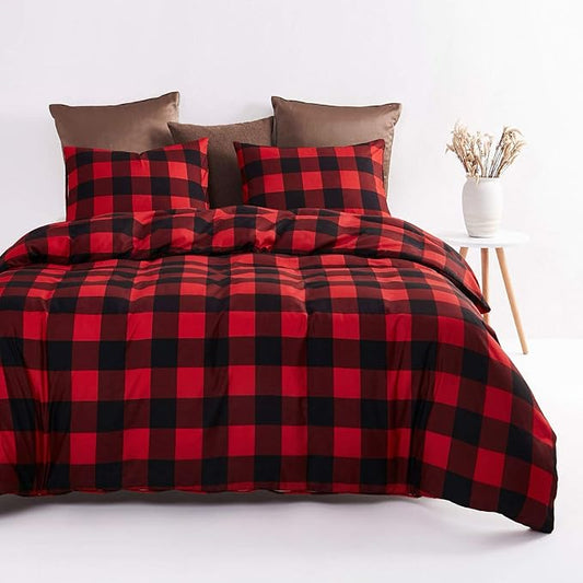 Wake In Cloud - Gingham Comforter Set, Plaid Buffalo Check Checkered Cottagecore Cute Geometric, Soft Lightweight Bedding, 3 Pieces, Red Black, King Size
