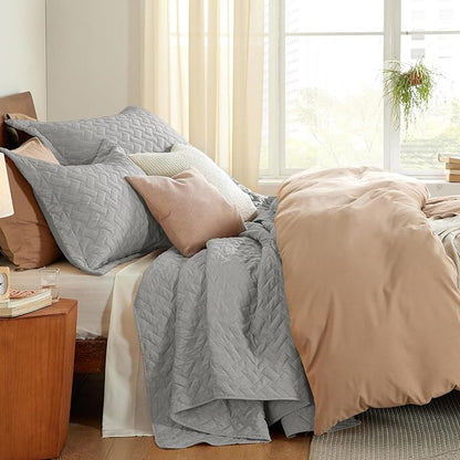 Bedsure California King Quilts - Lightweight Bedspreads Cal King Size with Basket Weave Pattern, Soft Quilt Bedding Set, Light Grey Comforter Set Coverlet with 2 Pillow Shams (111" x 106") | Skin-Friendly Soft, All-Season Comfort, Breathable, Lightweig...