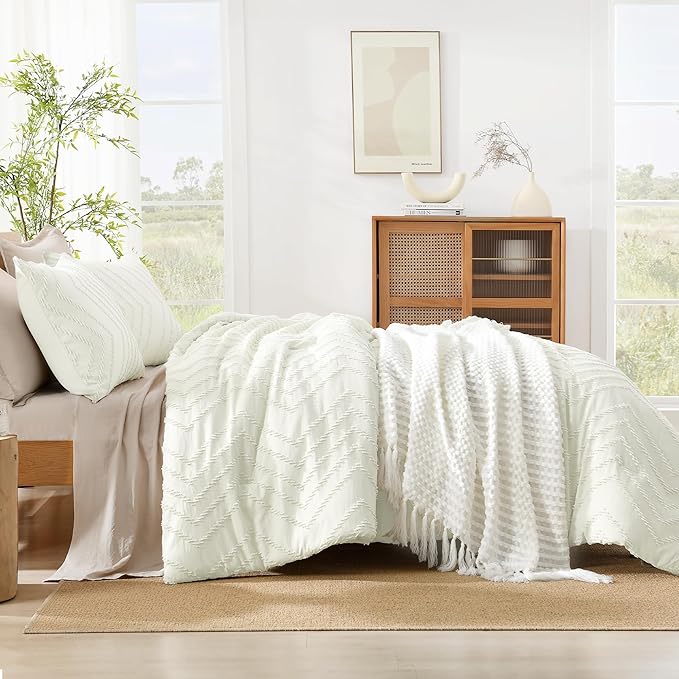Litanika Comforter Super King Plus Size Set Ivory, 3 Pieces Chevron Tufted Solid Bedding Comforter Sets, Fluffy Bed Set