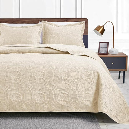 Love's cabin Oversized King Size Quilt Bedding Set Beige Bedspreads - Oversized King Lightweight Bedspread Comforter - Coin Pattern Coverlet for All Season - 3 Pieces (1 Quilt, 2 Pillow Shams)