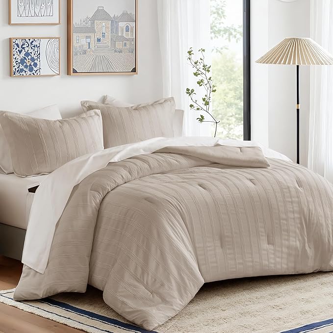 Madison Park Essentials Striped Comforter Set King, 7 Pieces Modern Minimalist Jacquard Bedding Set for All Season, Bed in A Bag with Sheet Set and Soft Brushed Reverse, Lightweight Neutral