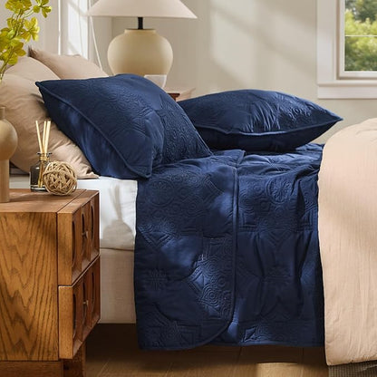 Bedsure Quilts Queen Size - Navy Blue Bedspread Queen Size & Lightweight Comforter, Modern Coverlet with Mandala Pattern, Ultra Soft All-Season Bedding, 90 x 96 Inches | Stitch-Free Quilting, Ultra Soft, Lightweight, Machine Washable, Pet-Friendly