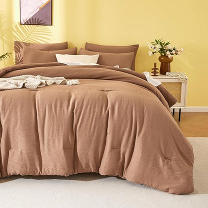 Queen Comforter Set, Double-Layer Crinkle Gauze Cocoa Brown Bed Set, 3 Pieces Soft Bedding for All-Season, Lightweight Warmth with 2 Pillowcases