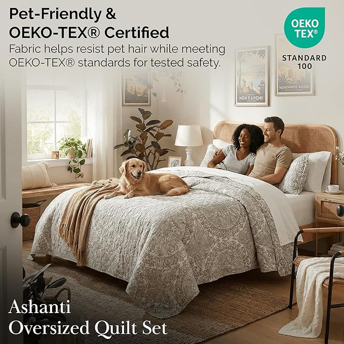 Southshore Fine Living, Inc. Ashanti Collection Oversized King Quilt Bedding Set, Soft Fabric, Lightweight Bedspread 3-Piece, Two Matching Shams (108 in Wide x 98 in Long), Cal/King Quilt Sets, Bone