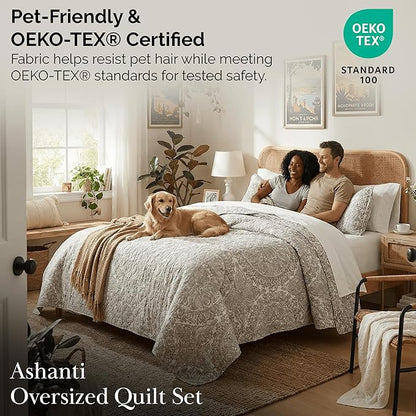 Southshore Fine Living, Inc. Ashanti Collection Oversized King Quilt Bedding Set, Soft Fabric, Lightweight Bedspread 3-Piece, Two Matching Shams (108 in Wide x 98 in Long), Cal/King Quilt Sets, Bone