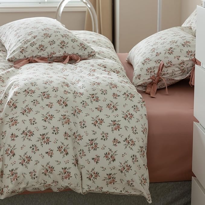VM VOUGEMARKET Pink Flower Comforter Set Full Girl's Cute Floral Bedding Comforter Sets,Vintage Farmhouse Comforter with 2 Pillowcases for All Seasons(3pcs,Full)