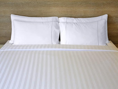 Utopia Bedding Standard Pillow Cases - 80 Pack - Envelope Closure - Soft Brushed Microfiber Fabric - Pillow Covers 20 X 26 Inches (Standard, White)