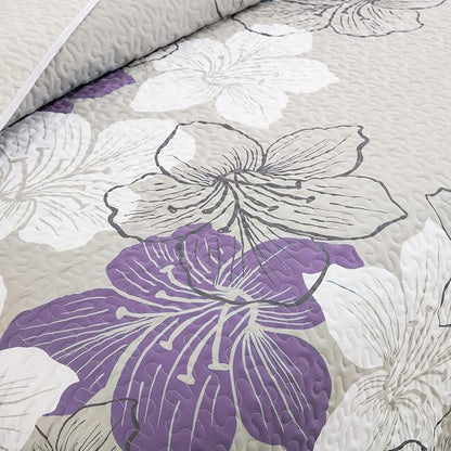 DJY 3 Pieces Quilt Set California King Purple Floral Pattern Quilt Coverlet Set Elegant Lily Bedspread with 2 Pillow Shams Breathable Microfiber Bedding Quilt Set All Season (Purple, 106"x96")