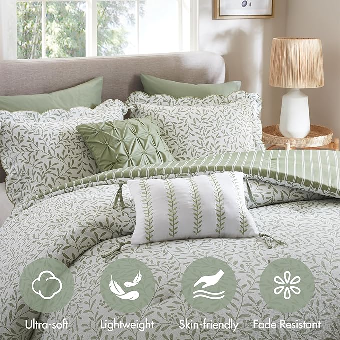 Madison Park 5-Piece Reversible Botanical Comforter Set - Summer Floral Print with Scalloped Edges, Lightweight Bedding with Decorative Pillows, Queen, Market Green | Reversible, Lightweight